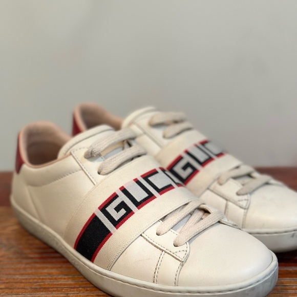 Gucci White Leather Logo Band Ace
Sneakers Size 35 - Picture 4 of 7